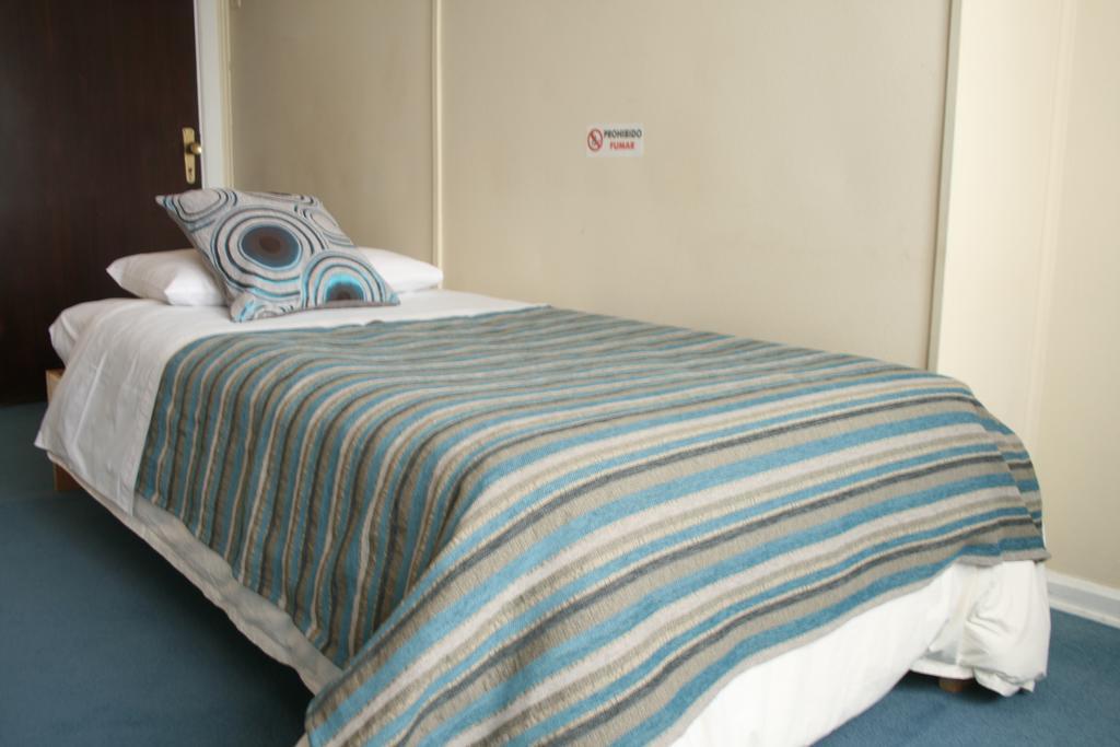 Hostal Del Sur Punta Arenas Exterior photo