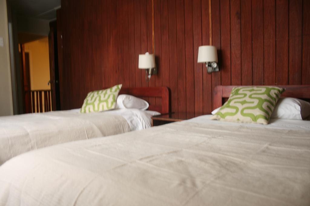 Hostal Del Sur Punta Arenas Exterior photo